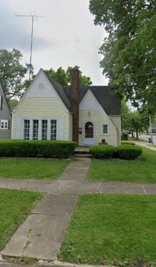 803 E North St, Morris, IL, 60450-2345 | Card Image