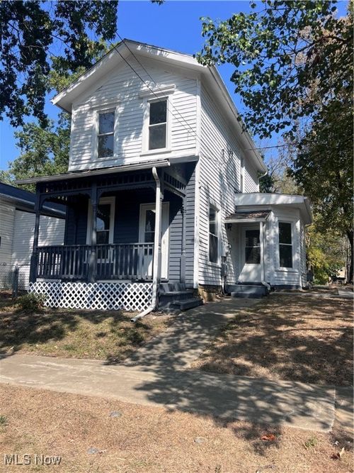 349 W North St, Wooster, OH, 44691-4821 | Card Image