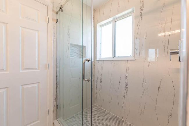6408 Sandy Bank Ter, Condo with 3 bedrooms, 3 bathrooms and null parking in Riviera Beach FL | Image 15