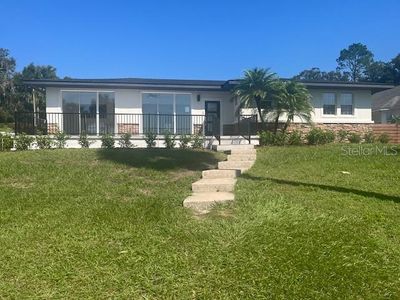 Lakefront Luxury Living in Historic Eustis – Renovated Home with Stunning View | Image 1