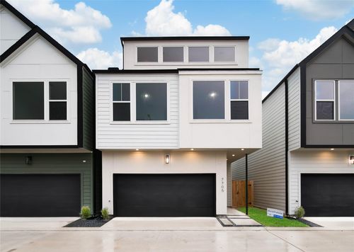 7705 Inwood Grove Ln, Houston, TX, 77088 | Card Image