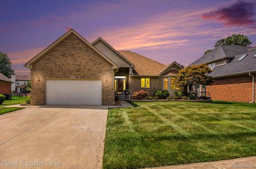 54149 Acadia Dr, Macomb, MI, 48042-6119 | Card Image