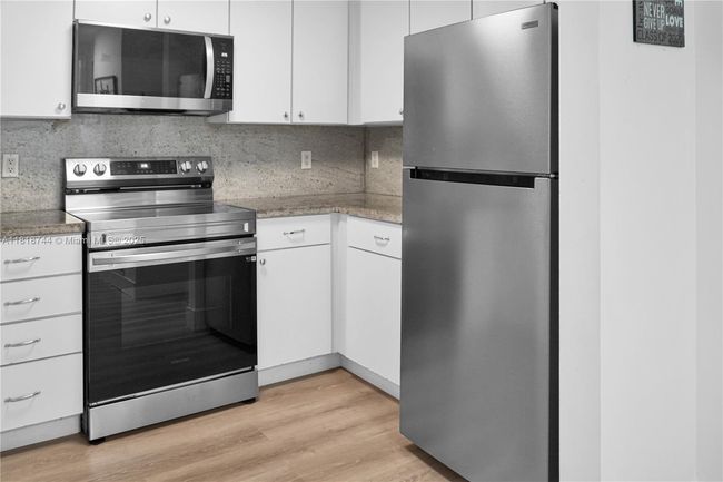APT-2310 - 1250 S Miami Ave, Condo with 1 bedrooms, 2 bathrooms and null parking in Miami FL | Image 8