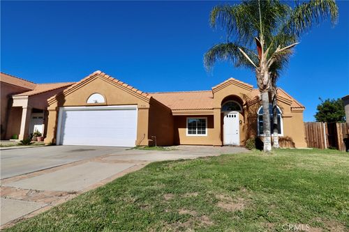 716 Periwinkle Ln, Perris, CA, 92571-3602 | Card Image