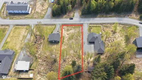 1080 Nelson Ave, Homer, AK, 99603 | Card Image