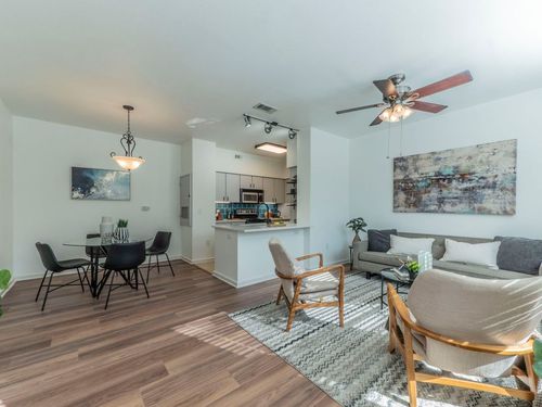 702-1201 Grove Blvd, Austin, TX, 78741-3475 | Card Image