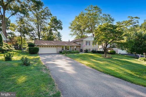 14905 Cobblestone Dr, SILVER SPRING, MD, 20905-5816 | Card Image