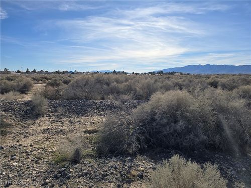 1561 Galaxy St, Pahrump, NV, 89048 | Card Image