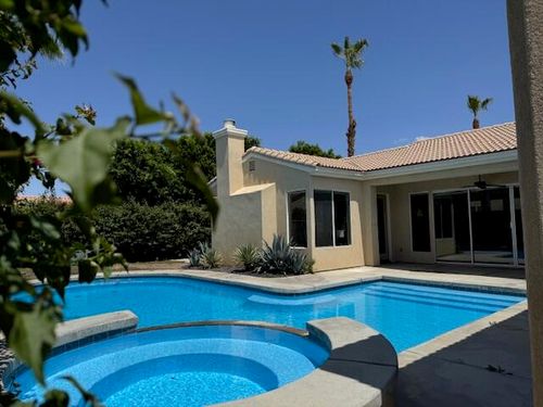 74 Rocio Ct, Palm Desert, CA, 92260-3160 | Card Image