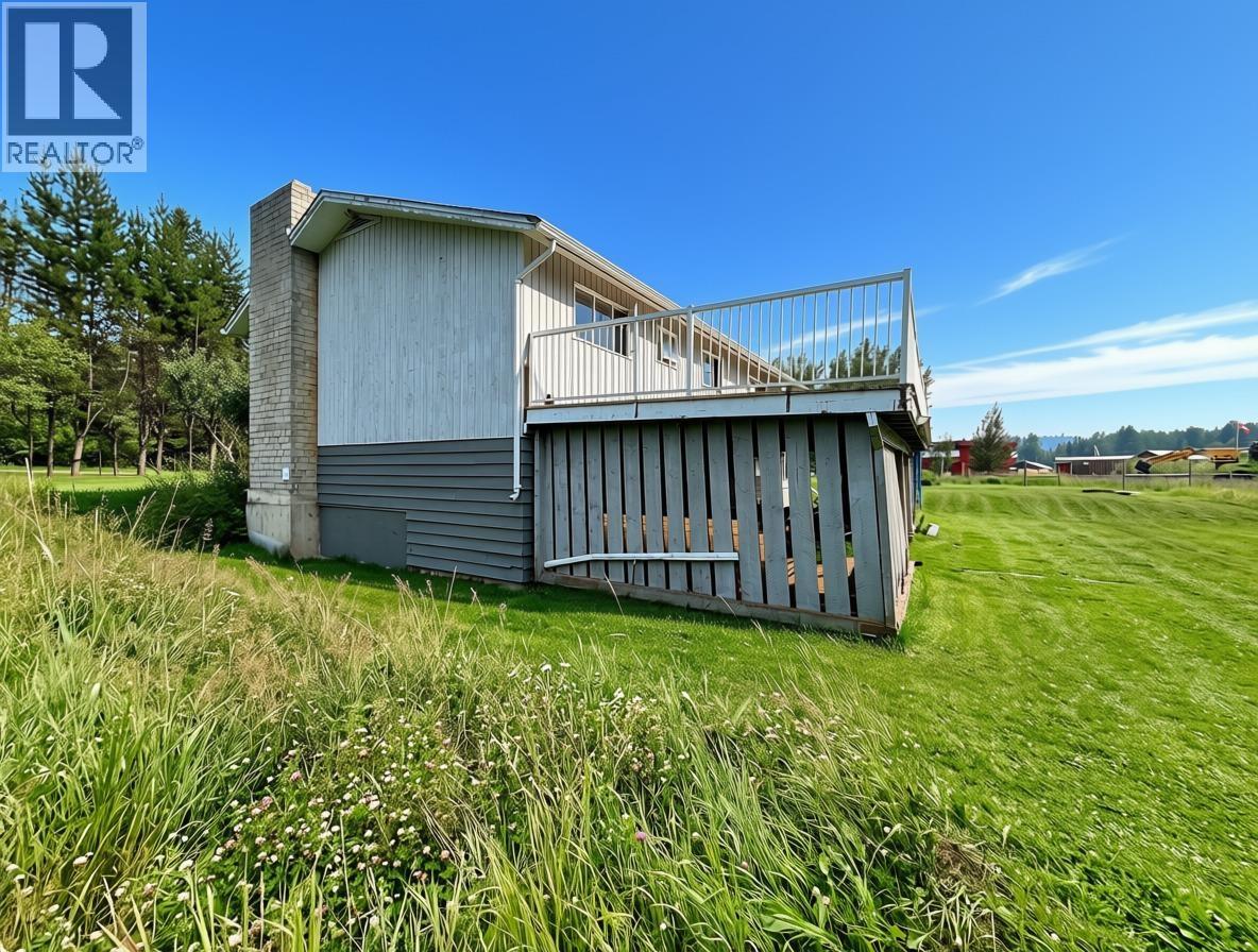 Residential in Horsefly 3