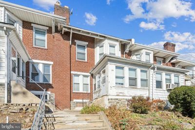 24 Sunshine Road, Townhouse with 4 bedrooms, 1 bathrooms and null parking in UPPER DARBY PA | Image 1