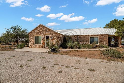 8801 N County Rd 31, Big Spring, TX, 79720 | Card Image