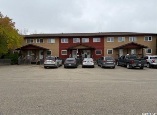 7-8-14-15 Allan Bay, Yorkton, SK, S3N3H1 | Card Image