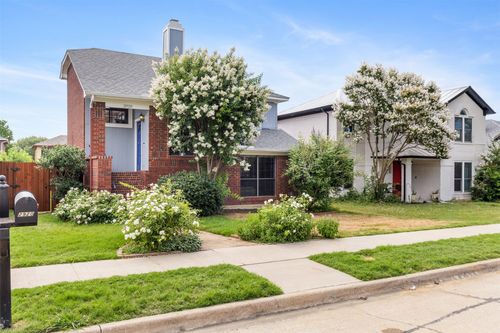 2920 Sunset Point Ln, Carrollton, TX, 75007-4306 | Card Image