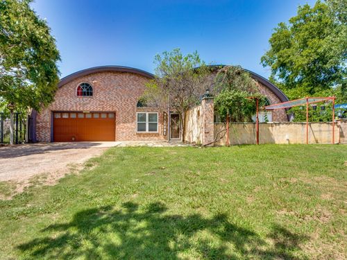 705 Sw 24th St, Joshua, TX, 76058-3377 | Card Image