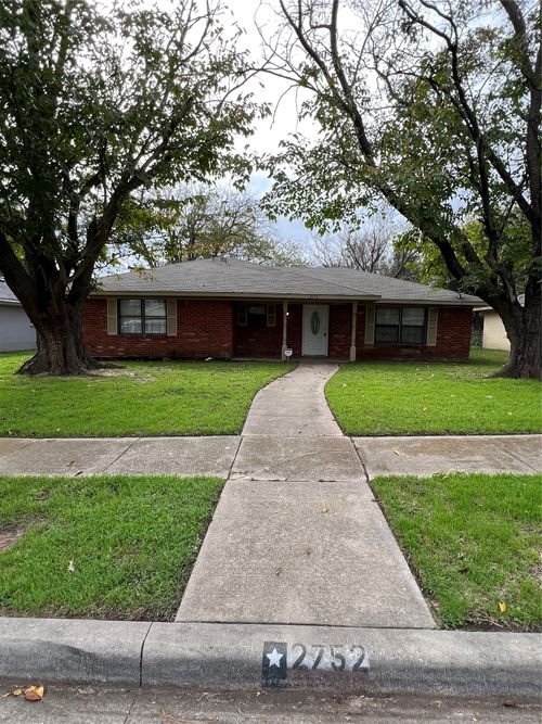 2752 Groveridge Dr, Dallas, TX, 75227-7407 | Card Image