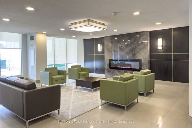 808 - 820 Burnhamthorpe Rd, Condo with 3 bedrooms, 2 bathrooms and 1 parking in Etobicoke ON | Image 48