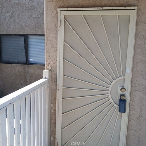 2449 W Acacia Ave, Hemet, CA, 92545-4804 | Card Image