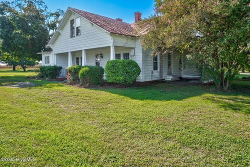 3843 W Nc 97, Spring Hope, NC, 27882-8075 | Card Image