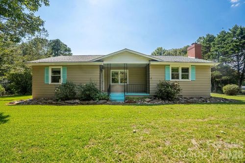 8095 Henry Harris Rd, Indian Land, SC, 29707-7614 | Card Image