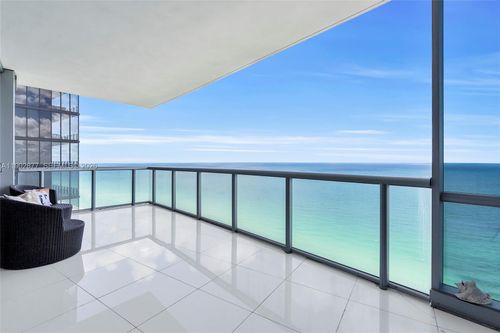 2906-17121 Collins Ave, Sunny Isles Beach, FL, 33160 | Card Image