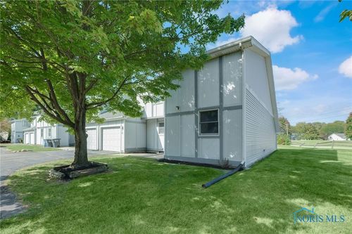 5770-5770 Staghorn Dr, Toledo, OH, 43614-4561 | Card Image