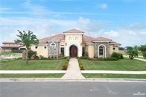 3002 Santa Monica, Mission, TX, 78572-9757 | Card Image