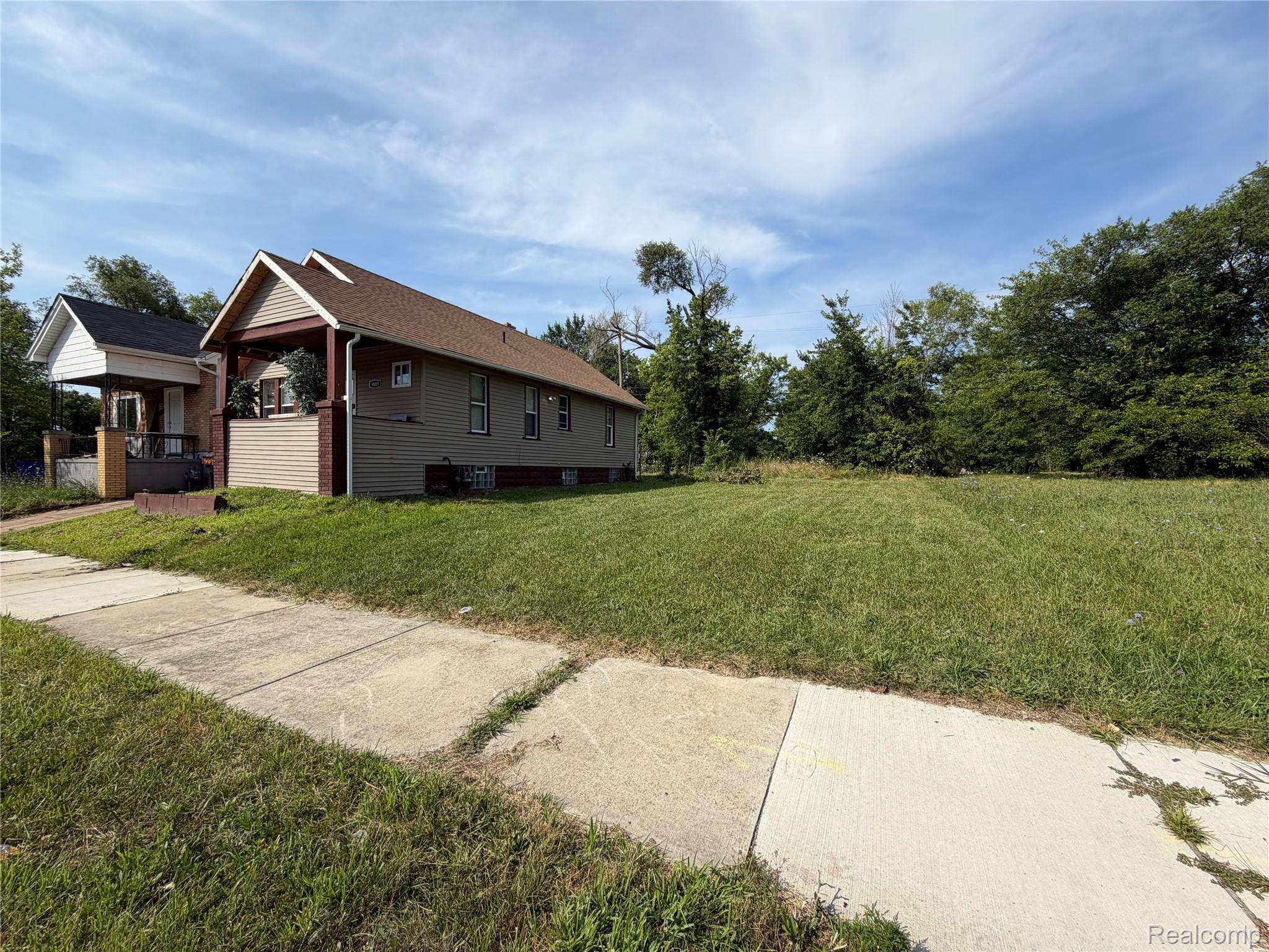 Residential in Detroit 3