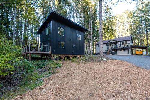 935 Arden Rd, Metchosin, BC, V9B5B4 | Card Image
