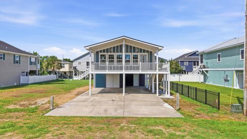 317 29th Ave N, North Myrtle Beach, SC, 29582-2121 | Card Image