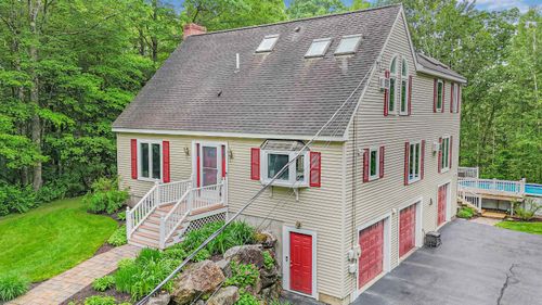 329 Peverly Rd, Northfield, NH, 03276-4112 | Card Image