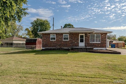 1 Violet Ave, Granite City, IL, 62040-6435 | Card Image