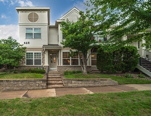 36-625 Wesley Commons Drive, Golden Valley, MN, 55427 | Card Image