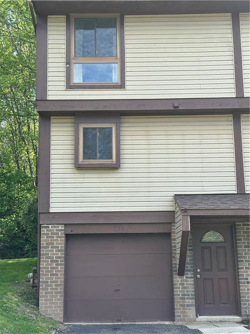 134 Lebeouf Dr, New Kensington, PA, 15068-9356 | Card Image