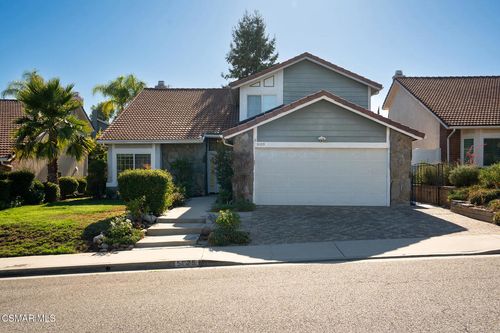 5335 Alfonso Dr, Agoura Hills, CA, 91301-4063 | Card Image