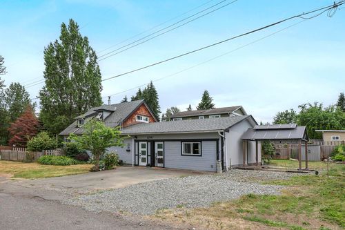 3863 Howard Ave, Royston, BC, V0R2V0 | Card Image