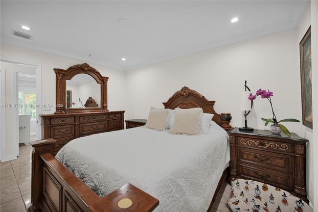 14103 Sw 55 Th St, Townhouse with 2 bedrooms, 1 bathrooms and null parking in Miami FL | Image 22