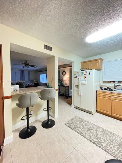 1M - 12001 Royal Palm Blvd, Condo with 3 bedrooms, 2 bathrooms and null parking in Coral Springs FL | Image 3