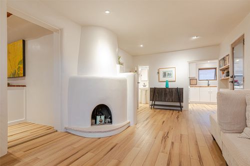 610 Jiron Street, Santa Fe, NM, 87505 | Card Image