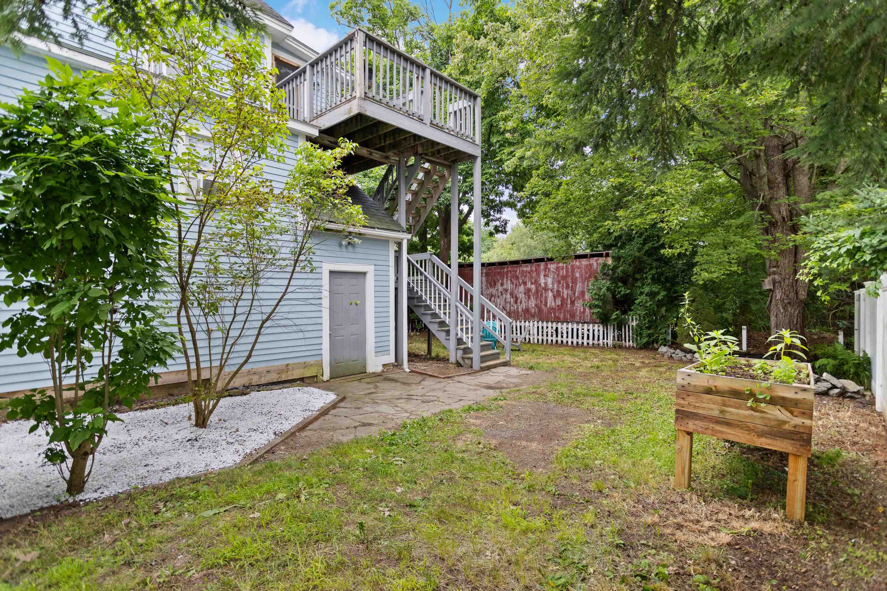Residential Income in Northfield 5
