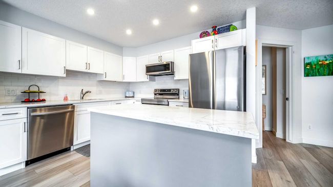 127 - 8535 Bonaventure Dr Se, Condo with 1 bedrooms, 2 bathrooms and 2 parking in Calgary AB | Image 6