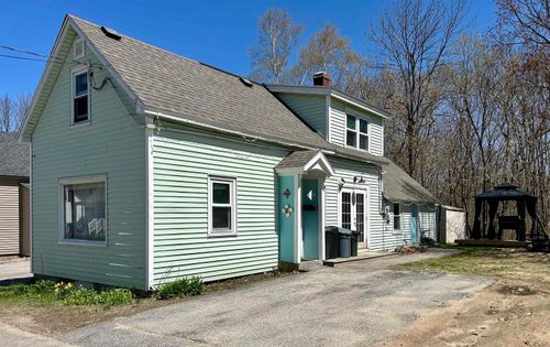 17 Mill St, Gorham, NH, 03581-1330 | Card Image
