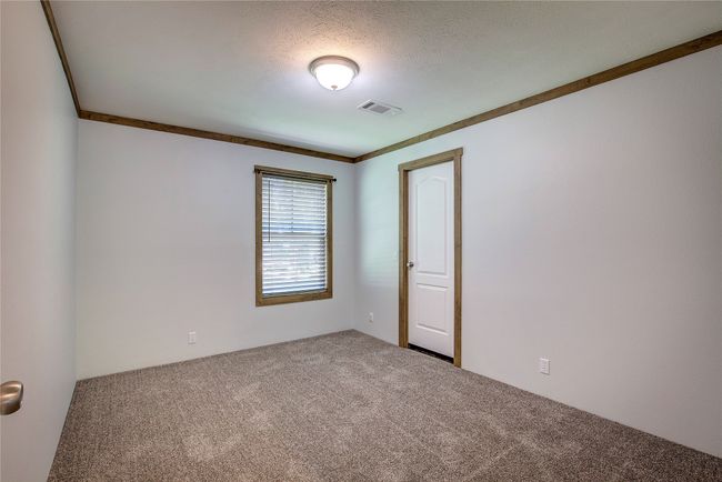 Unfurnished room with carpet floors | Image 19