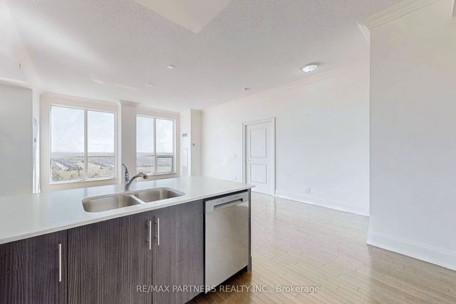 UPH07 - 9506 Markham Rd, Condo with 2 bedrooms, 2 bathrooms and 1 parking in Markham ON | Image 8
