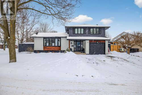 44 Cumberland Crescent, London North (North G), ON, N5X1B6 | Card Image