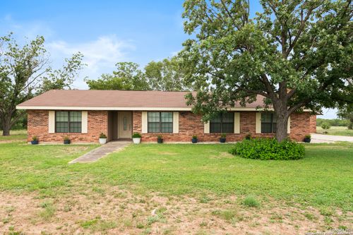 1373 County Road 373, Uvalde, TX, 78801-1199 | Card Image