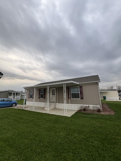 239 Rosie Ave, Pataskala, OH, 43062-7212 | Card Image