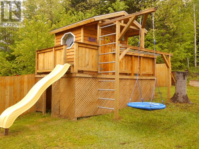 00 W Bottom Rd, Home with 3 bedrooms, 1 bathrooms and null parking in Springdale NL | Image 19