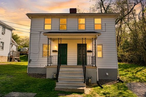 833/835 W Virginia Avenue, Morgantown, WV, 26501 | Card Image