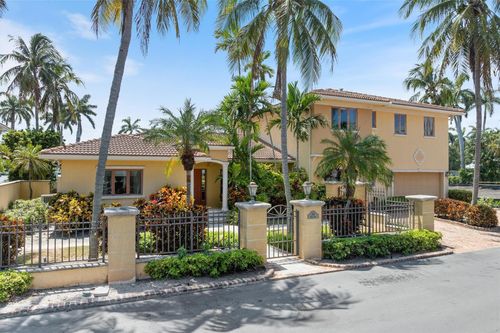 703 Royal Plaza Dr, Fort Lauderdale, FL, 33301-2521 | Card Image